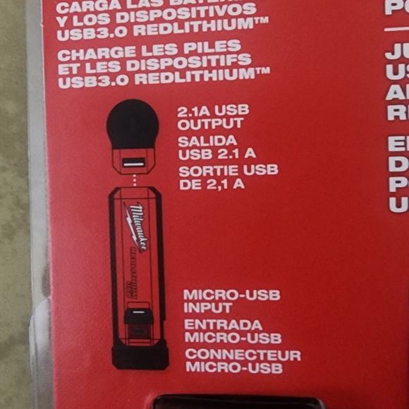 REDLITHIUM USB Charger and portable power source Kit - Picture 3 of 6